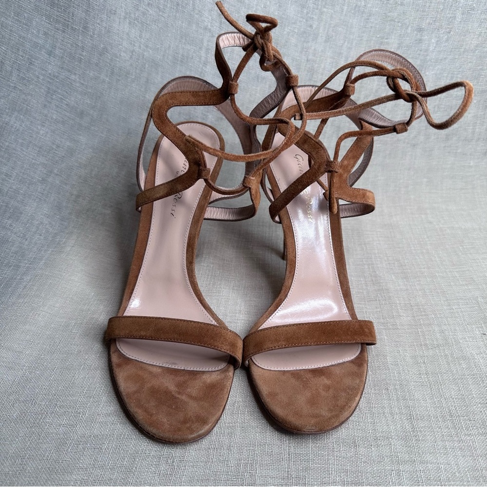 Gianvito Rossi Camel Brown Suede Strappy Heels 40 - Picture 4 of 9